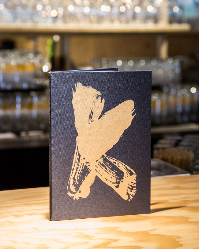 Buchbinderei und Gastronomie im Restaurant